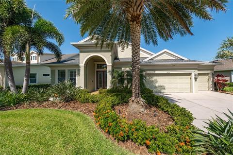 6618 Park Strand Dr, Apollo Beach, FL 33572