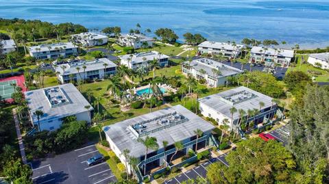 600 Manatee Ave #223, Holmes Beach, FL 34217