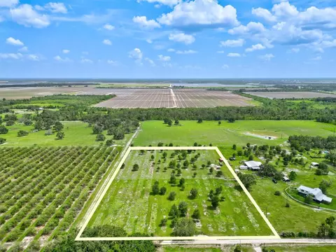 Gill Road, Myakka City, FL 34251