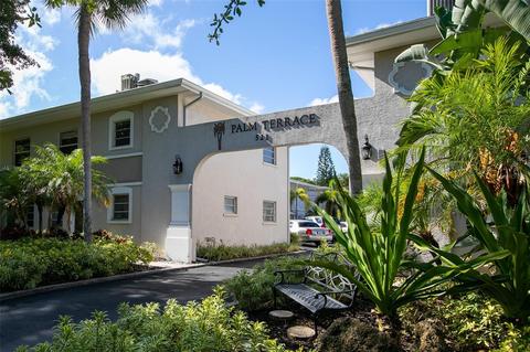 521 W Venice Ave #24, Venice, FL 34285