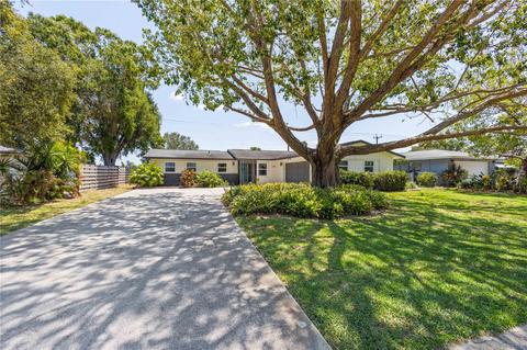 3267 S Lockwood Ridge Rd, Sarasota, FL 34239