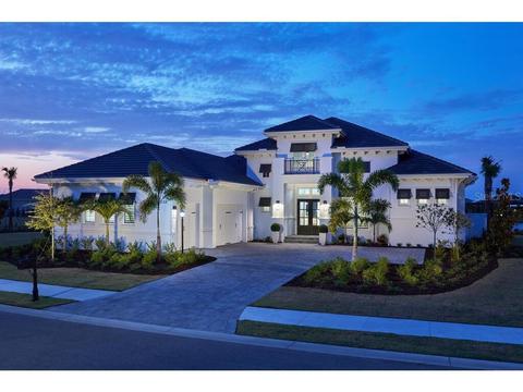 8335 Lucerne Loop, Lakewood Ranch, FL 34202