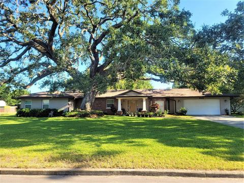 2315 19th Ave W, Bradenton, FL 34205