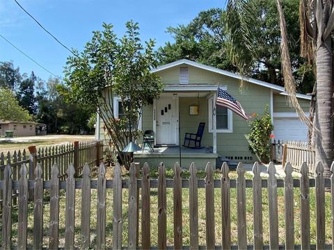 1112 26th Ave W, Bradenton, FL 34205