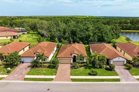 10023 Marbella Dr, Bradenton, FL 34211
