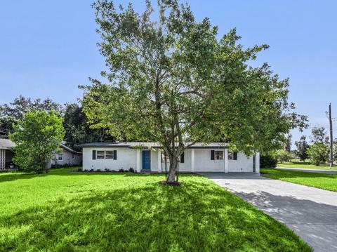 100 Longfellow Rd, Winter Haven, FL 33884