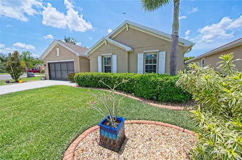 7893 Mikasa Dr, Punta Gorda, FL 33950