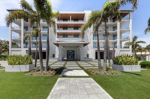 4765 Gulf Of Mexico Dr #C301, Longboat Key, FL 34228