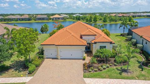 7122 Prestbury Cir, Bradenton, FL 34202