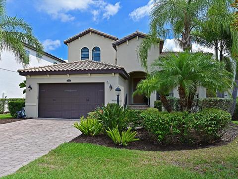 5707 Title Row, Bradenton, FL 34210