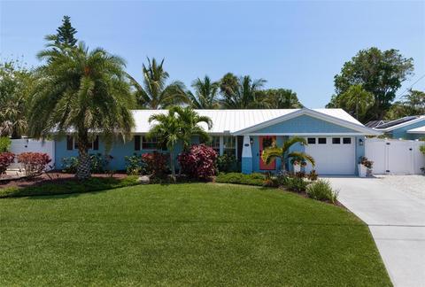 507 70th St, Holmes Beach, FL 34217