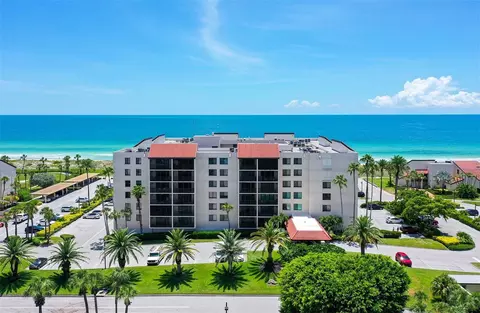 2045 Gulf Of Mexico Dr #M1-304, Longboat Key, FL 34228