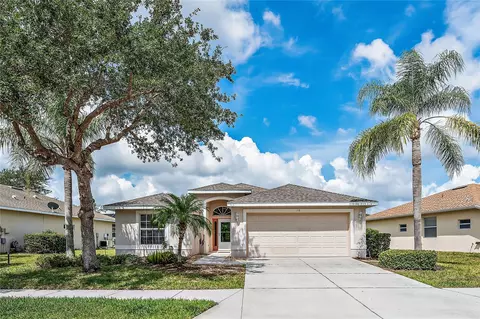 158 Bridgewater Ct, Bradenton, FL 34212