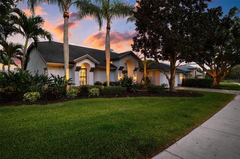 4836 Fallcrest Cir, Sarasota, FL 34233