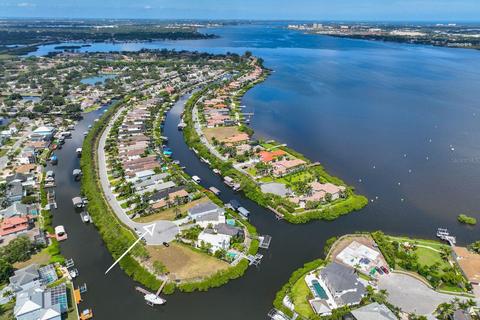 4507 5th Ave NE, Bradenton, FL 34208