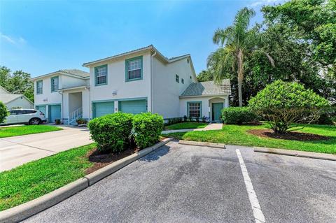 6591 Fairway Gardens Dr, Bradenton, FL 34203