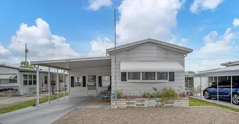 6605 Washington St, Bradenton, FL 34207