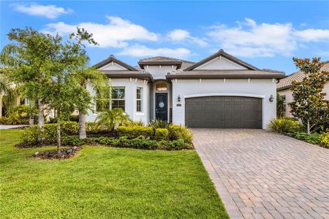 12425 Perennial Pl, Bradenton, FL 34211