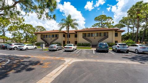 5251 Lake Village Dr #38, Sarasota, FL 34235