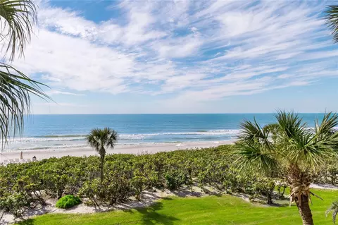1055 Gulf Of Mexico Dr #205, Longboat Key, FL 34228