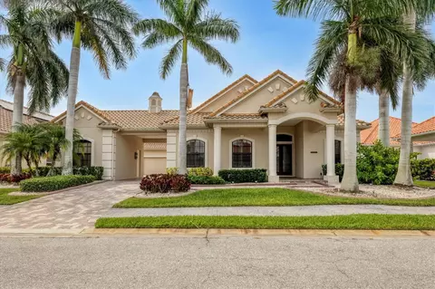 4742 Mainsail Dr, Bradenton, FL 34208