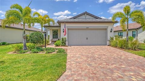17697 Northwood Pl, Lakewood Ranch, FL 34202