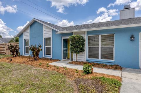 8097 Glenbrooke Ln, Sarasota, FL 34243