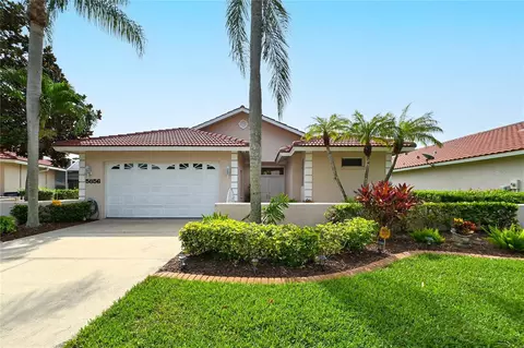 5856 Lakeside Woods Cir, Sarasota, FL 34243