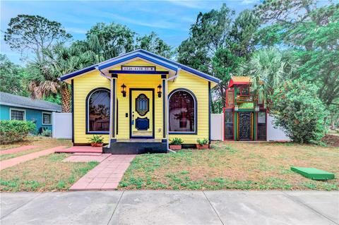 1326 11th St W, Bradenton, FL 34205