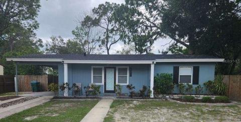 572 E Normandy Blvd, Deltona, FL 32725