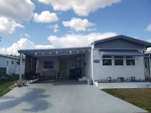 1414 22nd Ave W, Bradenton, FL 34205
