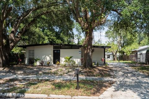 8717 N Larkhall Pl, Tampa, FL 33604