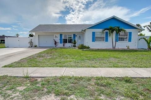 6135 Mckee St, Port Charlotte, FL 33981