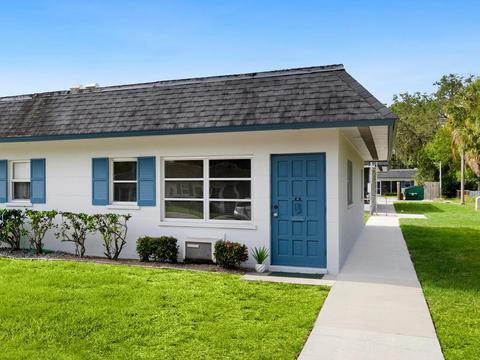 4444 Swift Rd #35, Sarasota, FL 34231