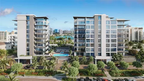 253 Golden Gate Pt #501, Sarasota, FL 34236