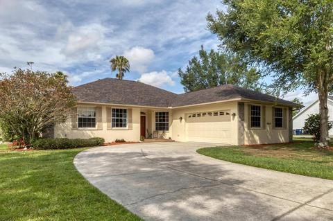 13624 4th Ave NE, Bradenton, FL 34212