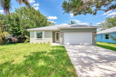 3217 3rd St E, Bradenton, FL 34208