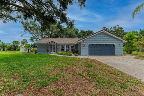 2274 Lakewood Ct, Nokomis, FL 34275