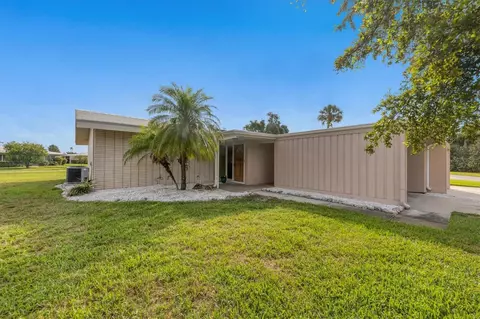 3273 Fairhaven Ln #109, Sarasota, FL 34239