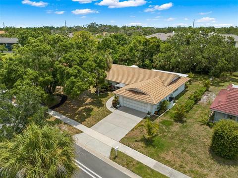 7417 Curtiss Ave, Sarasota, FL 34231