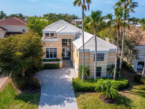 3590 Fair Oaks Ln, Longboat Key, FL 34228