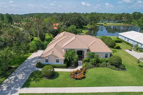 8322 Misty Wood Ct, Sarasota, FL 34241