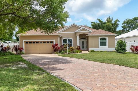 406 67th St NW, Bradenton, FL 34209