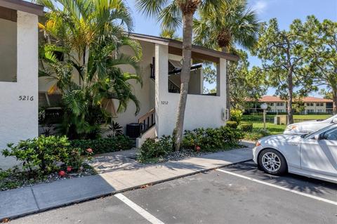5212 Willow Links #84, Sarasota, FL 34235