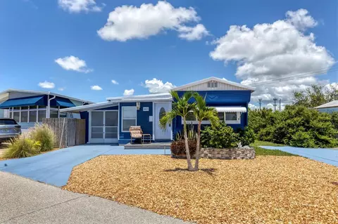 6621 Kansas St, Bradenton, FL 34207