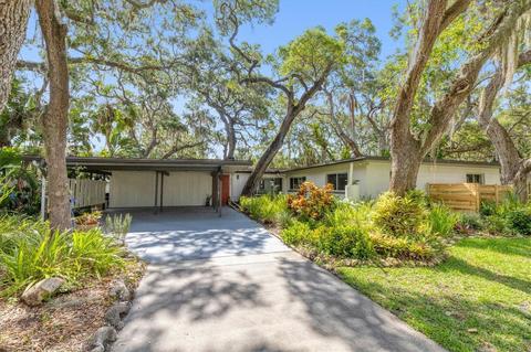 2711 48th St W, Bradenton, FL 34209