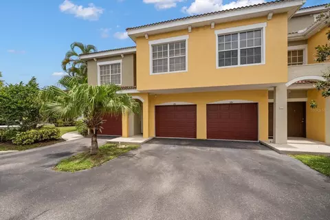 5601 Bentgrass Dr #102, Sarasota, FL 34235