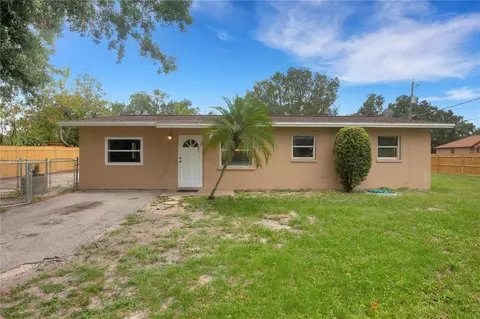 1706 27th Avenue Dr E, Bradenton, FL 34208