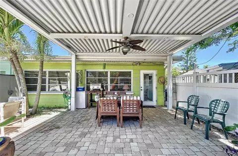 445 62nd St #B, Holmes Beach, FL 34217