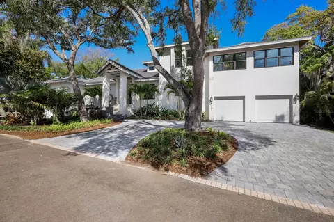 1081 Tocobaga Ln, Sarasota, FL 34236